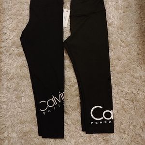 🚫SOLD🚫2 PAIR Calvin Klein Capri Leggings